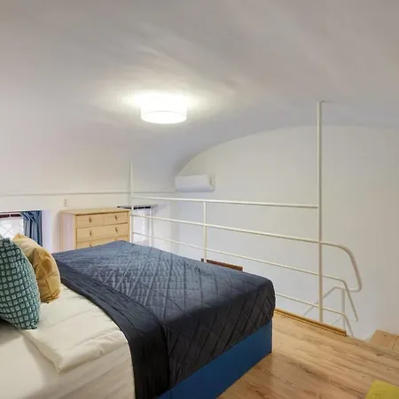 Super - Quiet And Cozy *