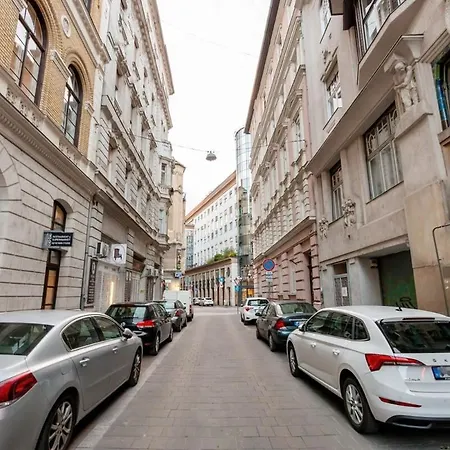 Super - Quiet And Cozy *